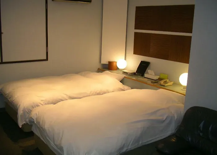 Niseko Youraku Hotel